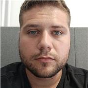 Profesor de lengua catalana y literatura para alumnos de secundaria